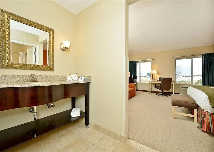 By Ihg Effingham