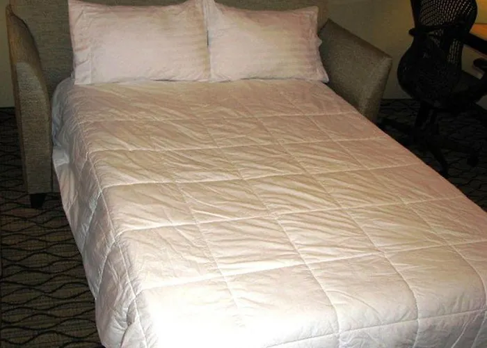 Hotel By Ihg Effingham