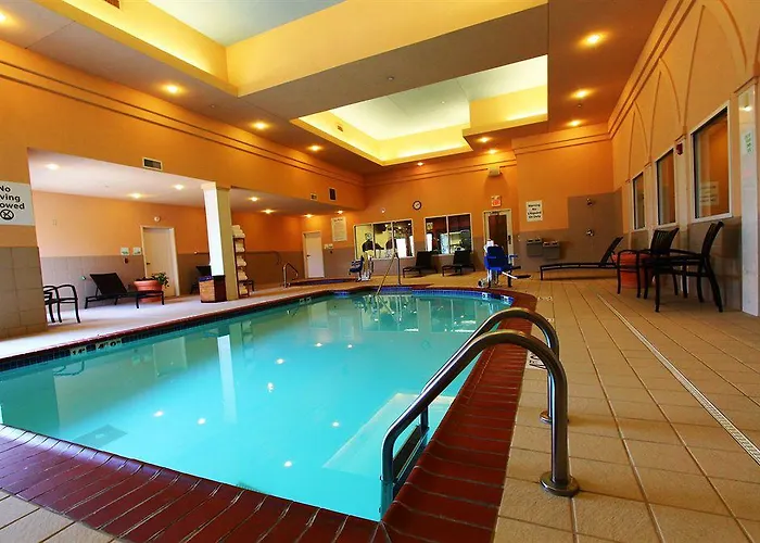 By Ihg Effingham