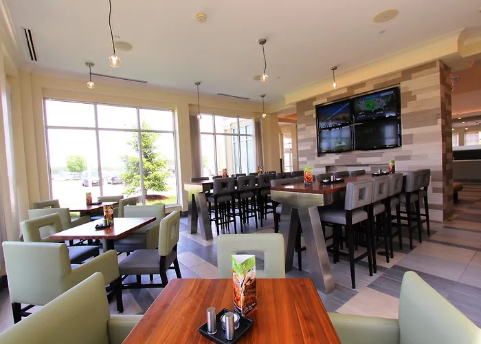 By Ihg Hotel Effingham