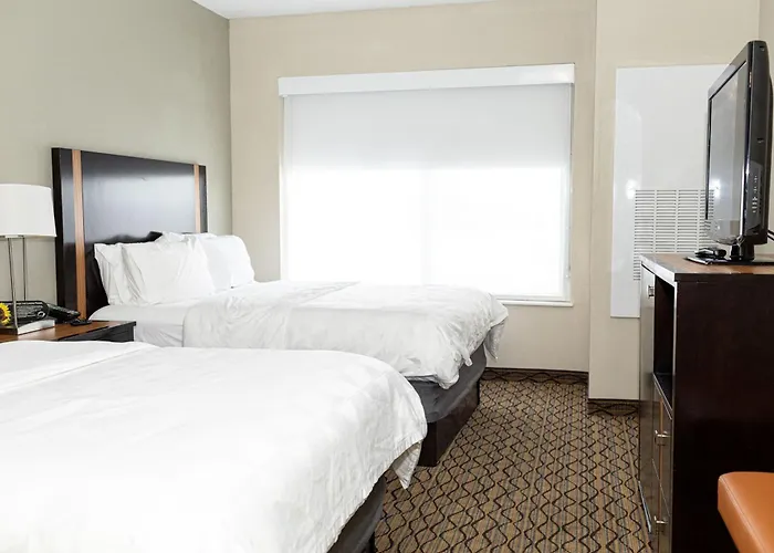 Hotel By Ihg
