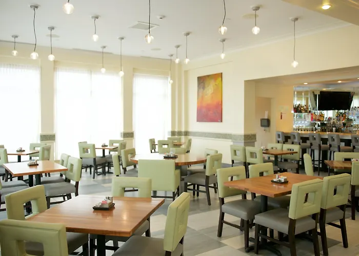 Hotel By Ihg Effingham