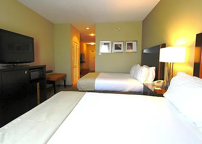 By Ihg Effingham