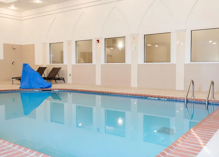 Hotel By Ihg Effingham