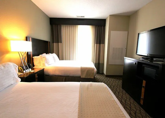 By Ihg Hotel 3*